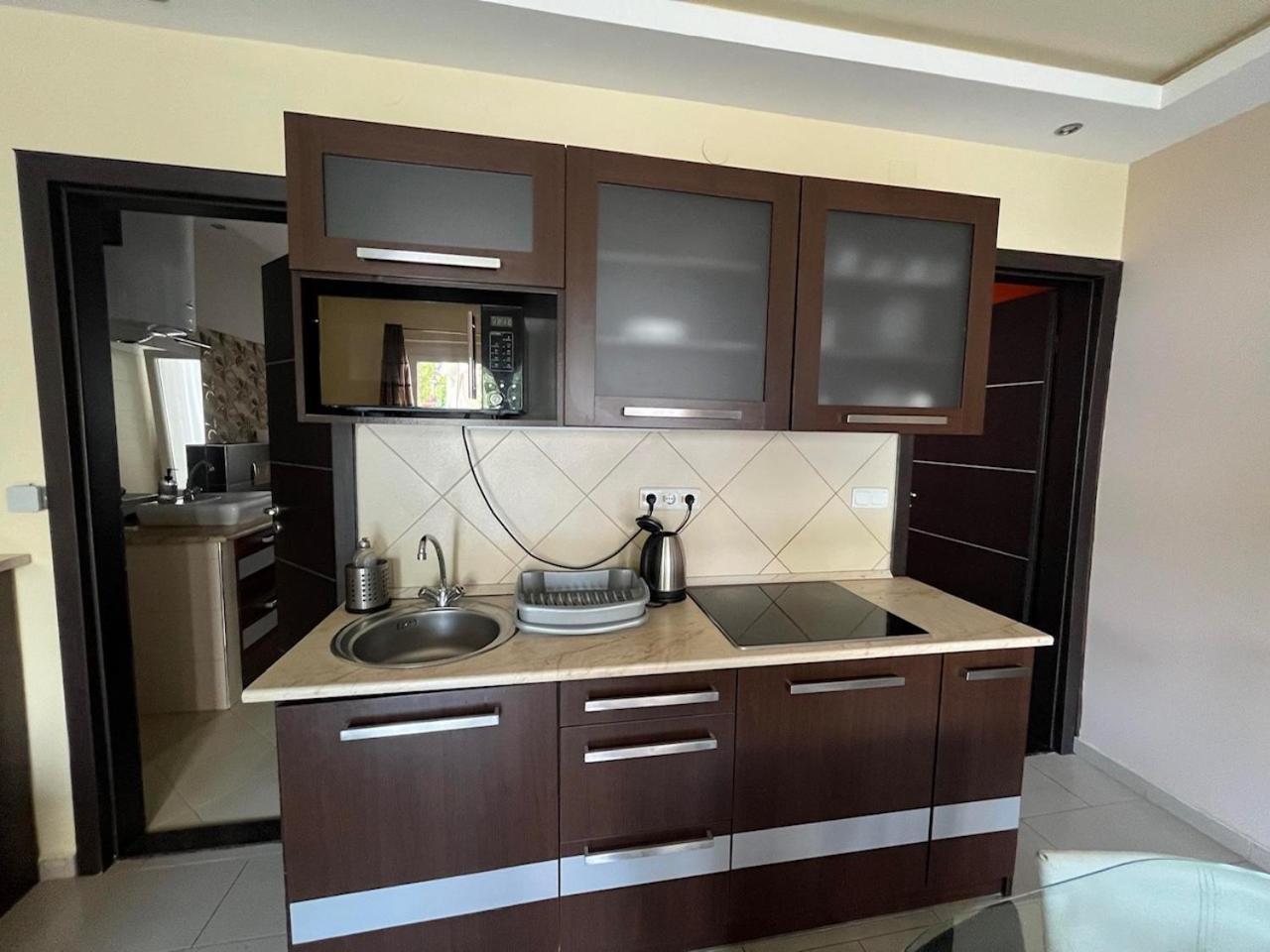 City Apartman Haz بالاتوليلّي المظهر الخارجي الصورة