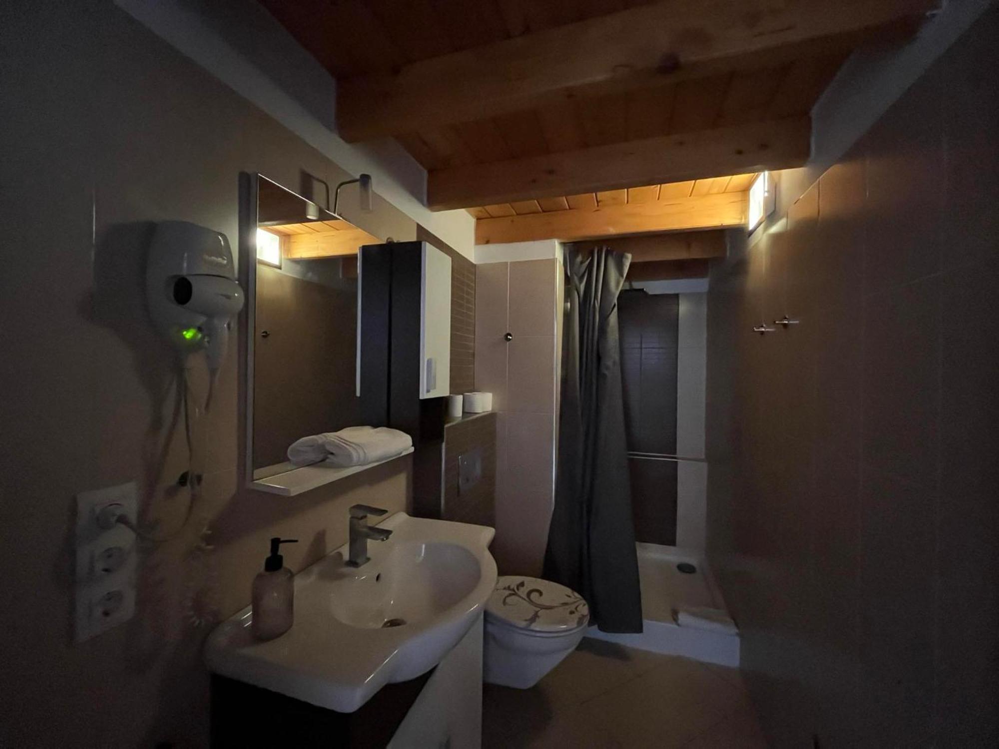 City Apartman Haz بالاتوليلّي المظهر الخارجي الصورة