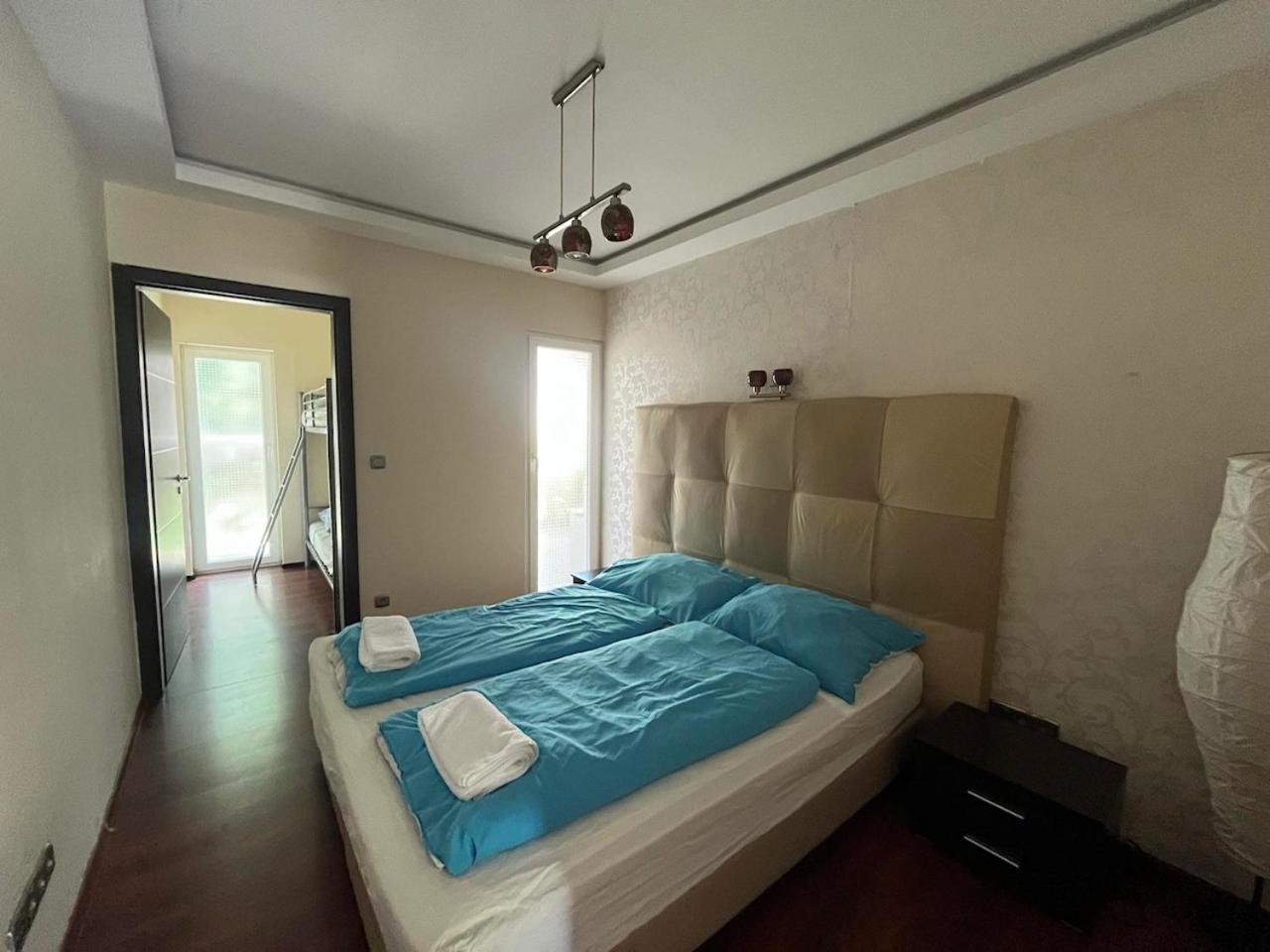 City Apartman Haz بالاتوليلّي المظهر الخارجي الصورة