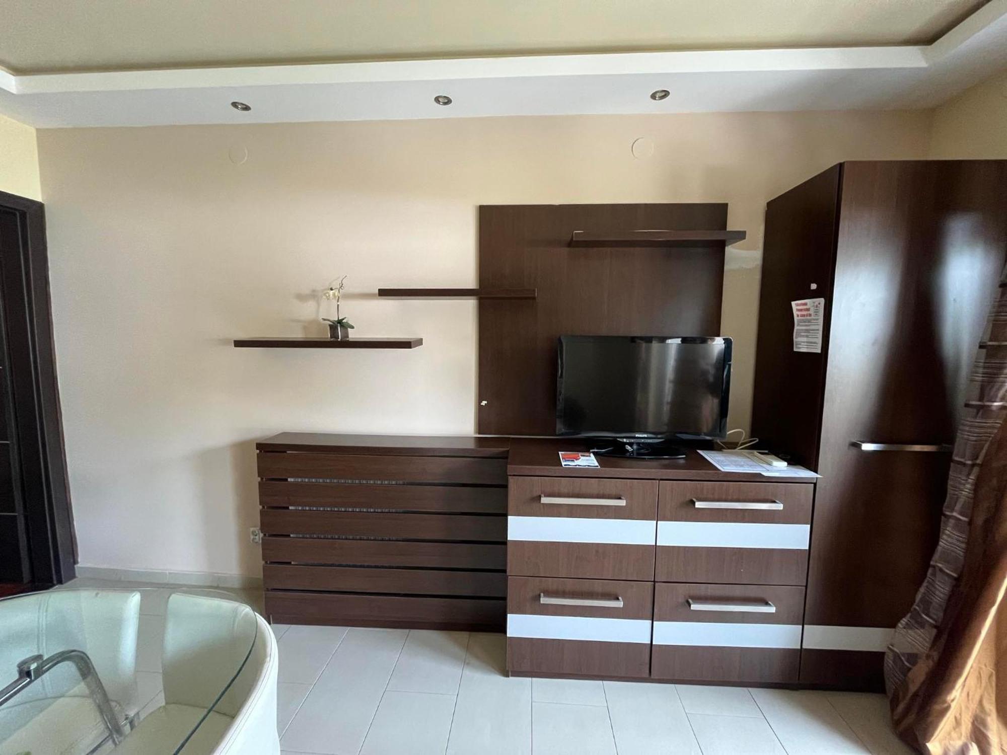 City Apartman Haz بالاتوليلّي المظهر الخارجي الصورة